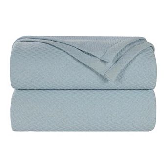 SUPERIOR Nobel Jacquard Textured Chevron Lightweight Woven Blanket
