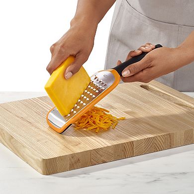 OXO Good Grips Etched Coarse Grater