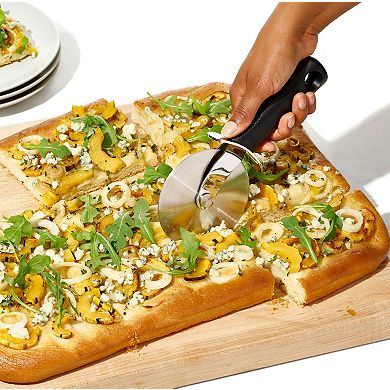 OXO Good Grips 4-Inch Pizza Wheel