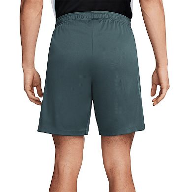 Men's Nike Green Tottenham Hotspur 2024/25 Third Strike Training Performance Shorts
