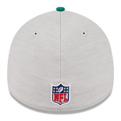 Men's New Era Stone/Midnight Green Philadelphia Eagles 2024 Sideline Historic 39THIRTY Flex Hat