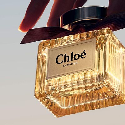 Chloe Chloe Le Parfum Travel Spray with Orange Blossom and Vanilla
