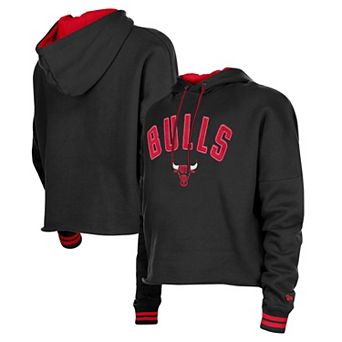 Women's New Era Black Chicago Bulls Boxy Raw Edge Pullover Hoodie