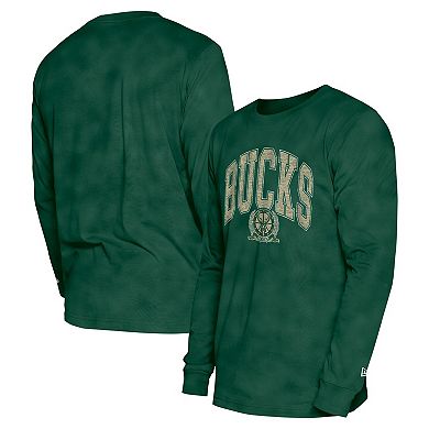 Unisex New Era Hunter Green Milwaukee Bucks Oversized Essentials Enzyme Wash Long Sleeve T-Shirt