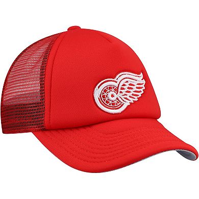 Youth Mitchell & Ness Red Detroit Red Wings Core Trucker Adjustable Hat