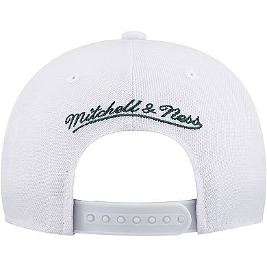 Youth Mitchell & Ness White Chicago Blackhawks After Shock Snapback Hat