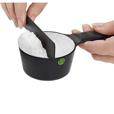 Plastic Measuring Cups set of 6