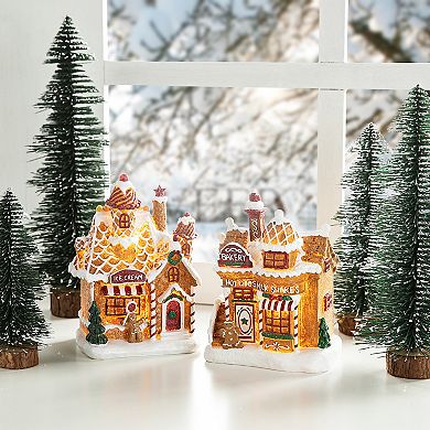 Glitzhome 7.25"h Gingerbread House Table Decor, Lighted Resin Christmas Tabletop Decoration