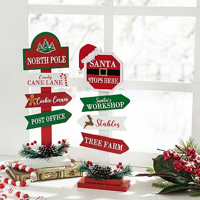 Glitzhome Set of 2 Christmas Signpost Table Decor, 16.5”H Wood Freestanding Finger Board Table Sign