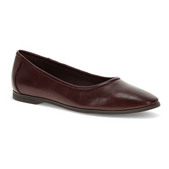 Baretraps Tania Women's Casual Flats