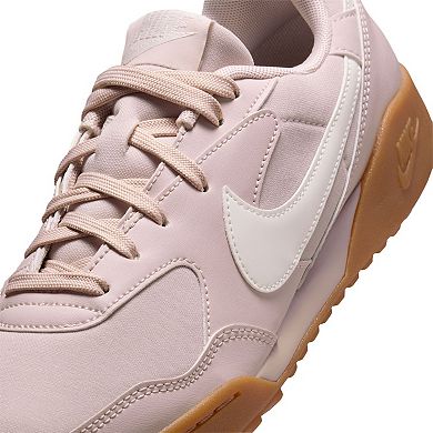 Nike Terra Manta Women's Athletic Shoes
