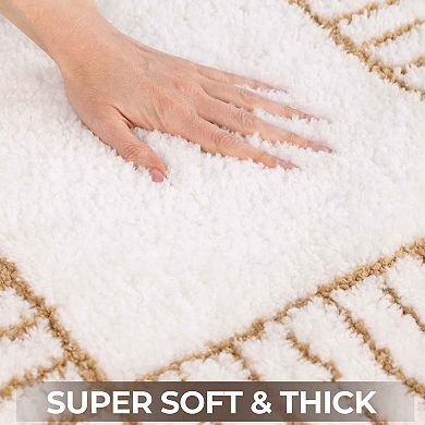 SUPERIOR Inaya 2-Piece Striped Shag Non-Skid Bath Rug Set