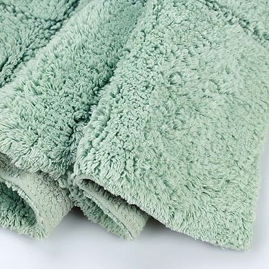 SUPERIOR Checkered 2-Piece Non-Skid Bath Rug Set