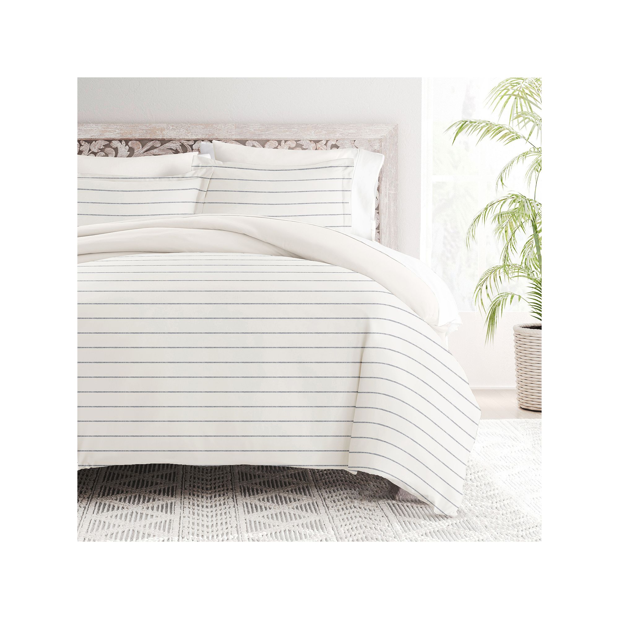 Home Collection Ultra Soft Reversible Patterned Duvet Cover Set, Habor Stri