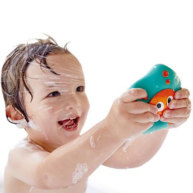 Hape: Ocean Floor Squirters 2-pc. Bath Toy Set