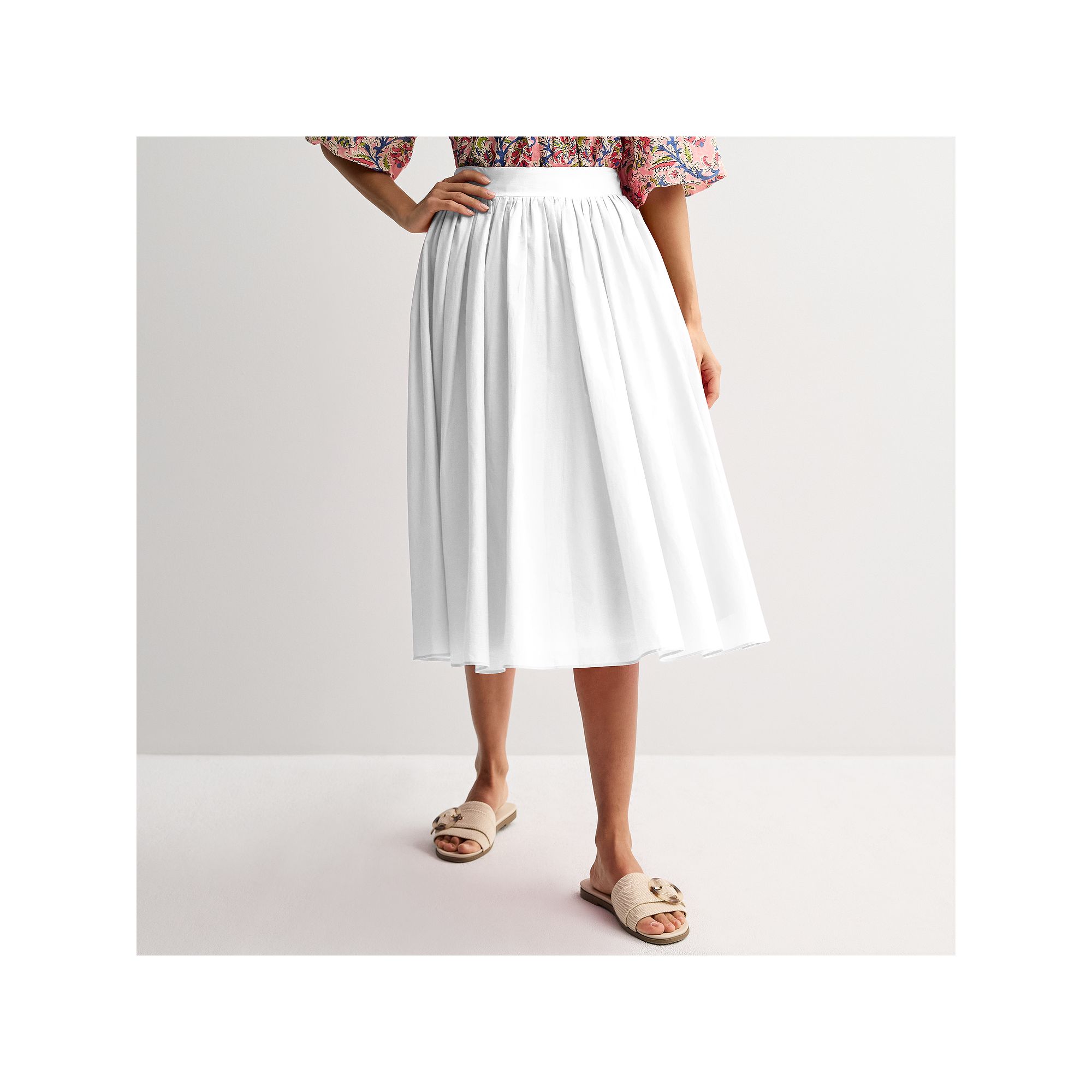 Womens Farmers Market Flowy Midi Skirt, Size: Small, White