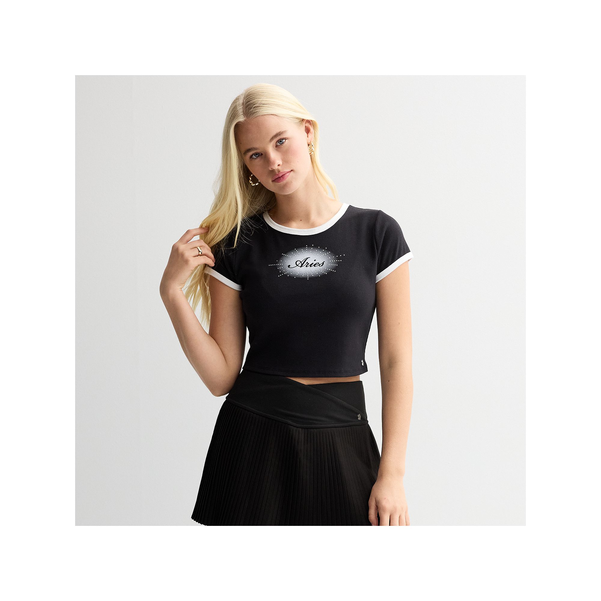 Womens Limited Too Zodiac Sign Baby Tee, Girls, Size: XS, Aries