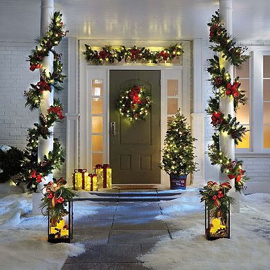BrylaneHome 28"" Pre-Lit Holiday Classic Wreath
