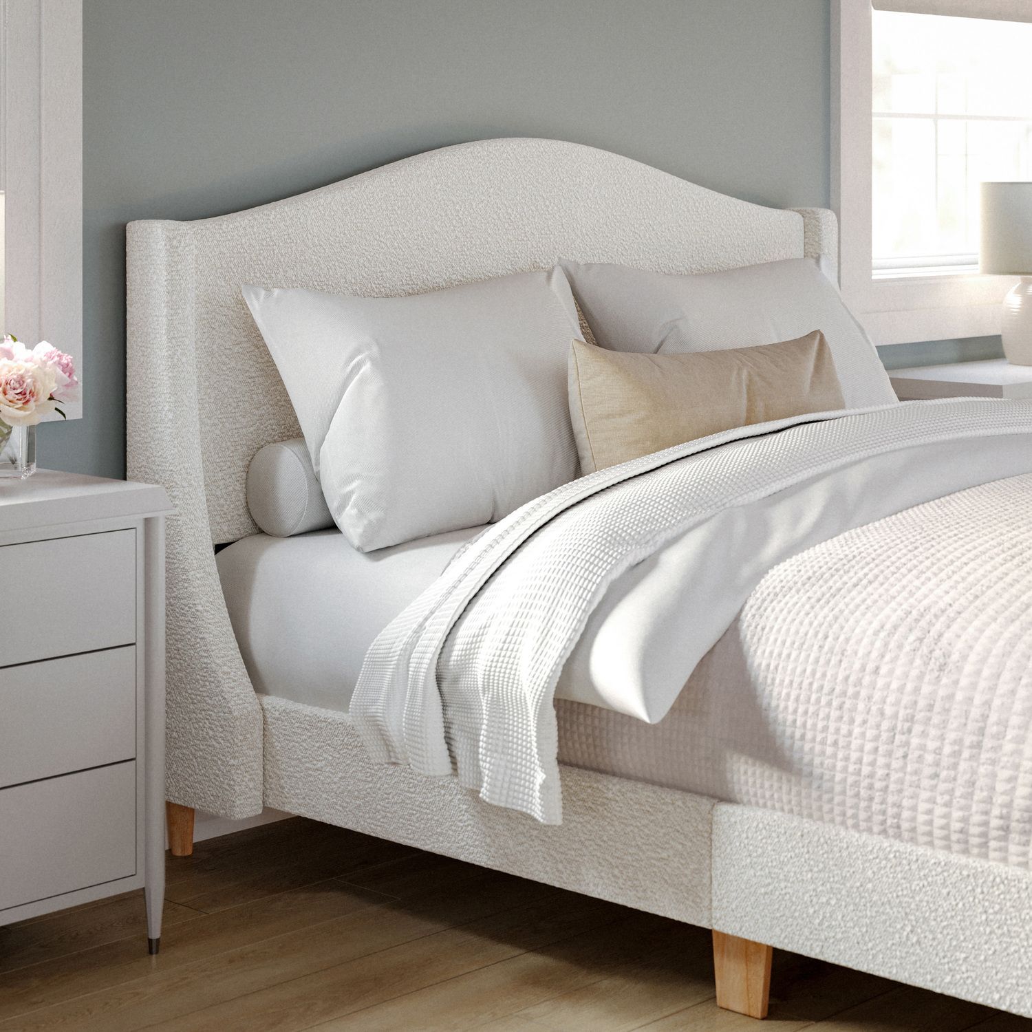 Martha Stewart Amelia Upholstered Platform Bed - Thumbnail 4