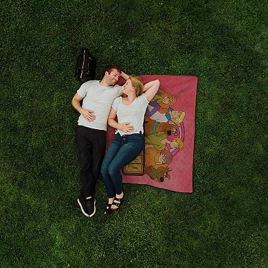 Oniva Scooby Doo Impresa Picnic Blanket