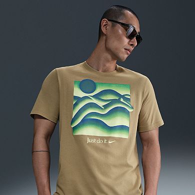 Men's Nike Graphic Tee