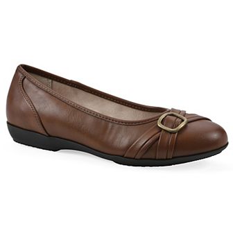 Cliffs by White Mountain Calming Women's Ballet Flats