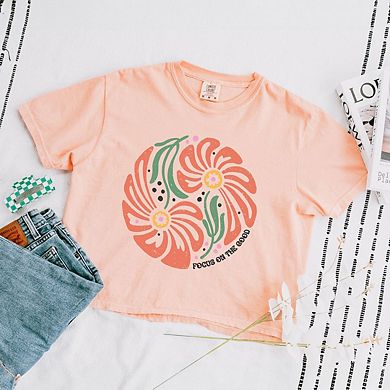 Boho Flowers Circle Relaxed Fit Cropped Tee