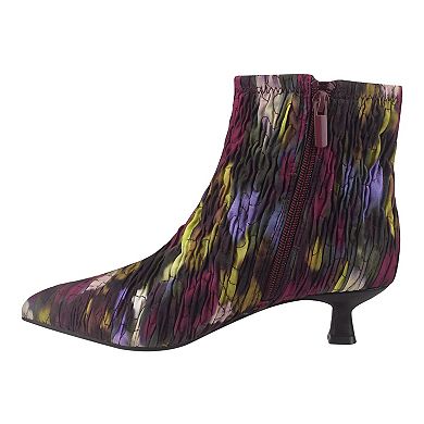 Impo® Garda Memory Foam Women's Quilt Stretch Ankle Boots