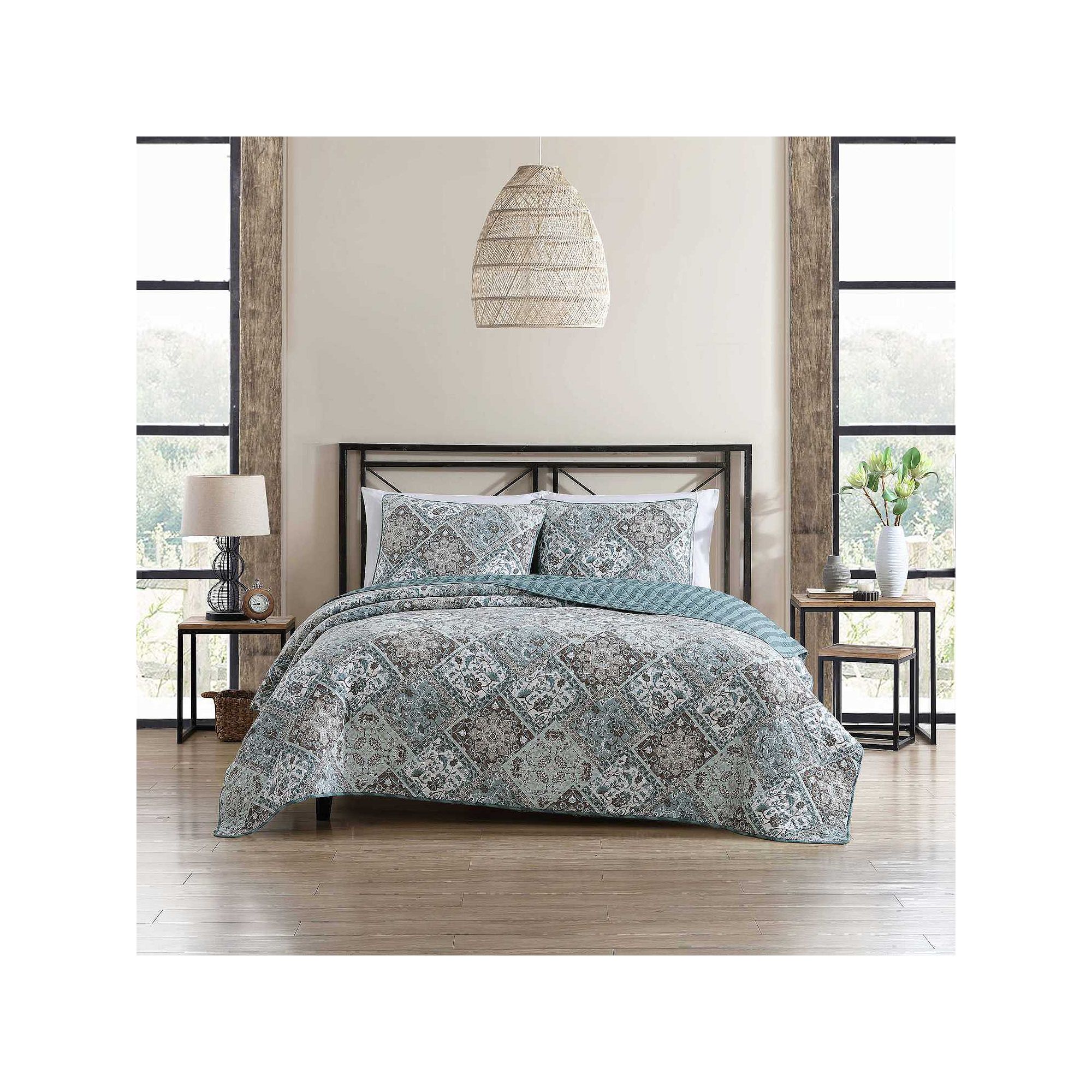 Stone Cottage Arell Blue Quilt Set