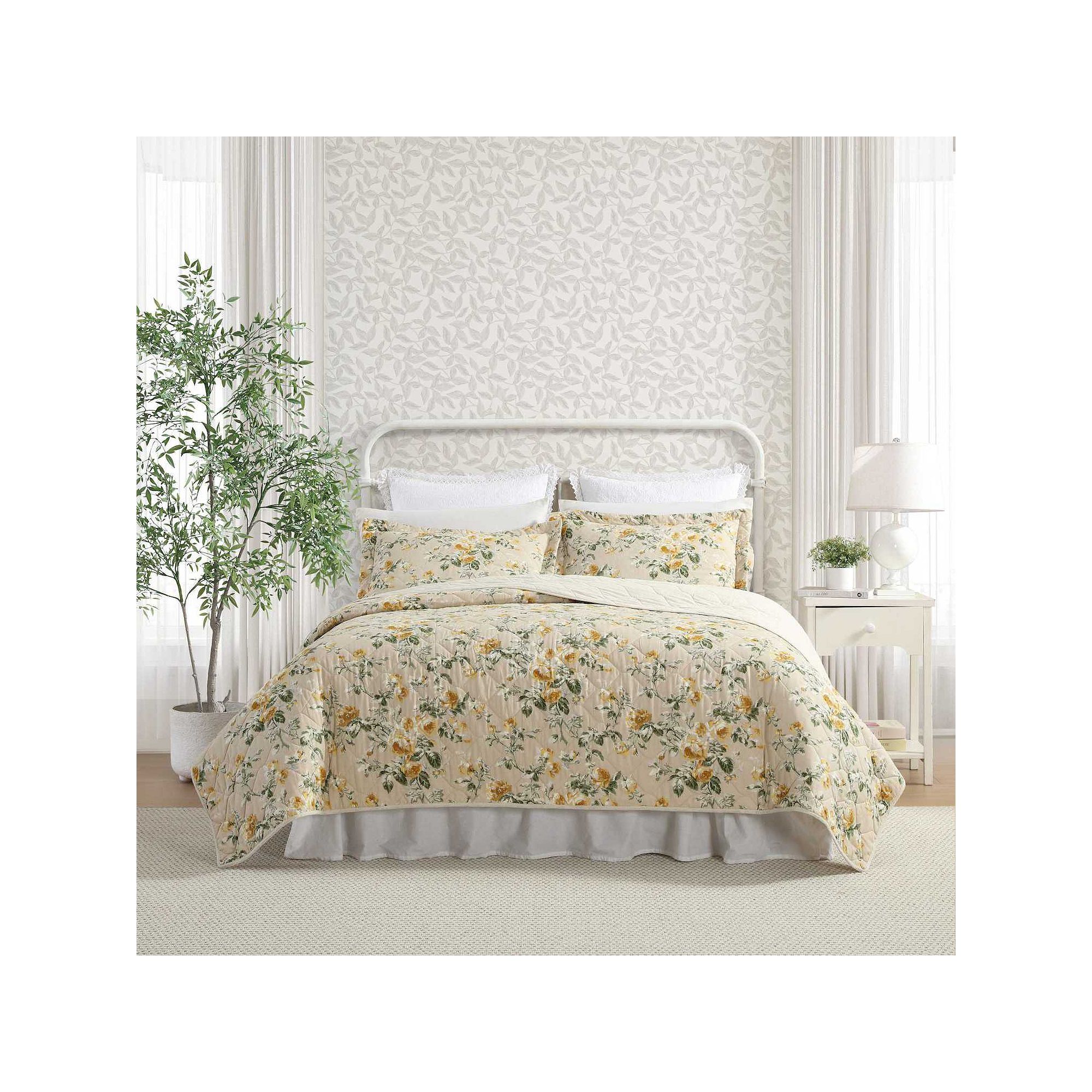 Laura Ashley Roses Gold Quilt Set