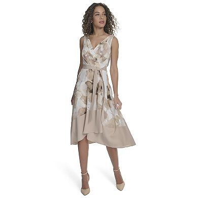 Women's Harper Rose Sleeveless V-Neck Colorblock Dress