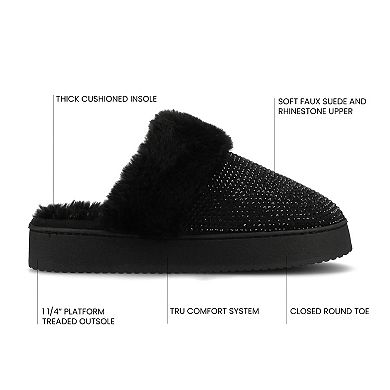 Journee Emmber Women's Cushioned Clog Slippers