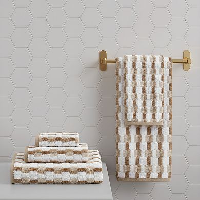 Caro Home Mosaic Bath Towel, 2-pk. Hand Towel or 2-pk. Wash Cloth