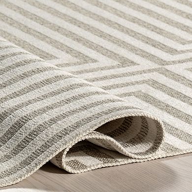 RugsUSA Nicolai Graphic Fringed Reversible Machine Washable Area Rug