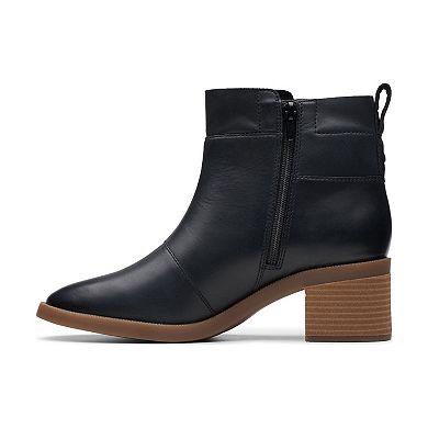 Clarks® Lileigh Charm Women's Leather Ankle Boots