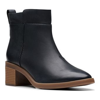 Clarks® Lileigh Charm Women's Leather Ankle Boots