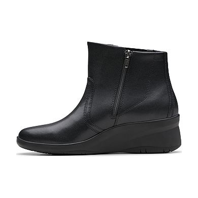 Clarks® Suttyn Rae Women's Leather Wedge Ankle Boots