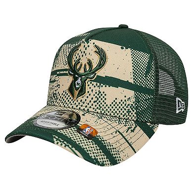 Men's New Era Hunter Green/Cream Milwaukee Bucks Tip Off A-Frame Trucker 9FORTY Adjustable Hat