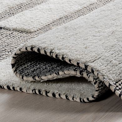 Rugs USA Hyperion Tasseled Cotton and Wool Area Rug