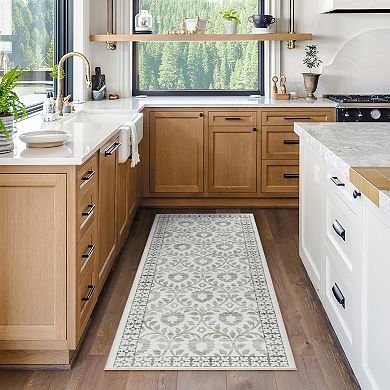 Gertmenian Crystal Print Esme Rustic Floral Runner or Area Rug