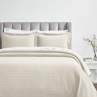 SUPERIOR Calvert Cotton Medium Weight Geometric Matelasse Bedspread & Sham Set