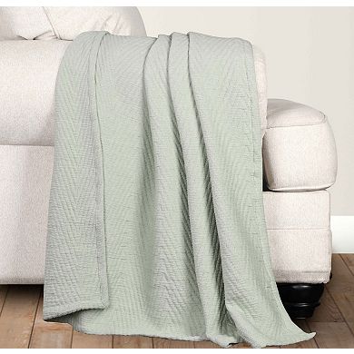 SUPERIOR Aswen Chevron Quilted Medium Weight Cotton Coverlet