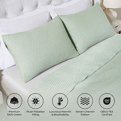 SUPERIOR Aswen Chevron Quilted Medium Weight Cotton Coverlet