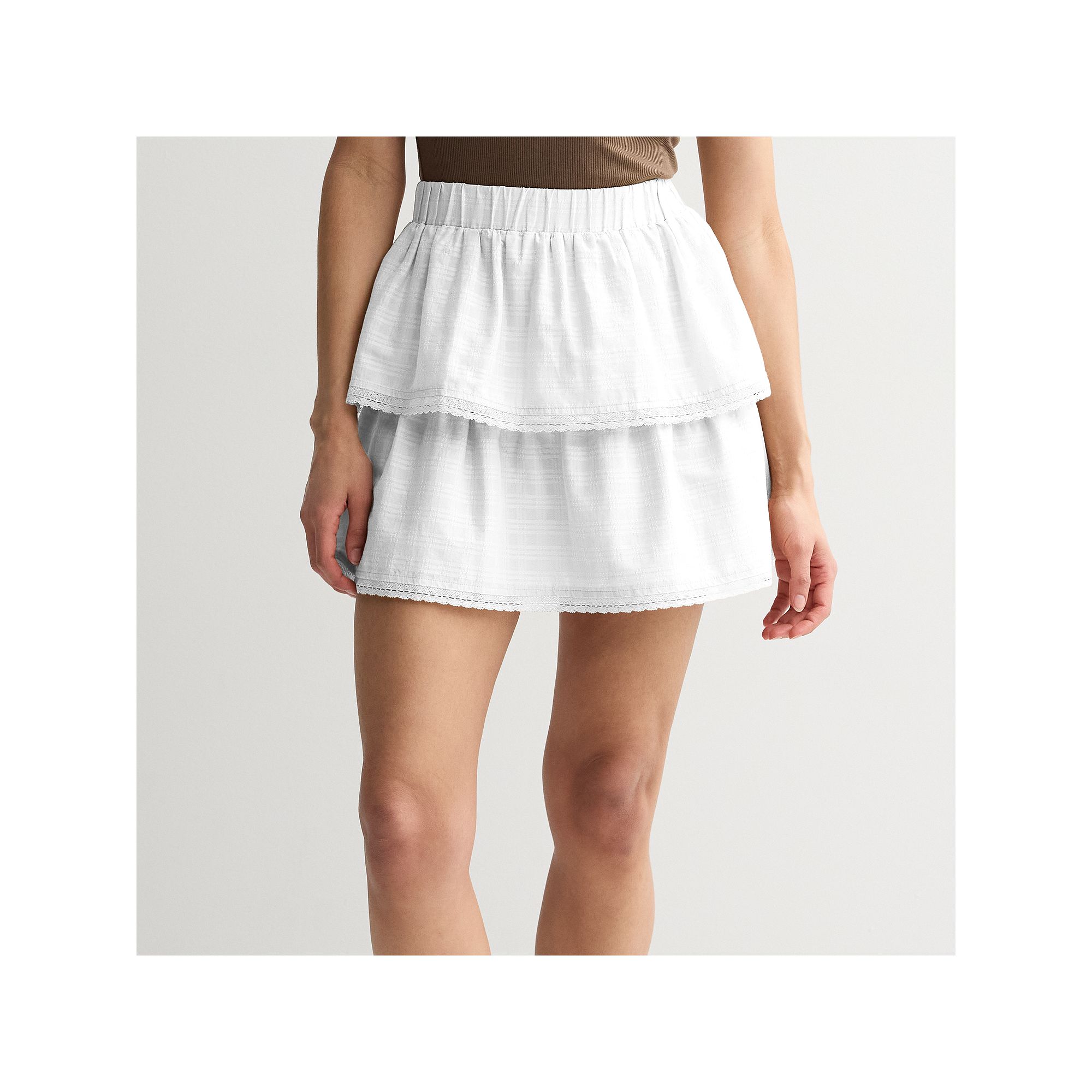 Juniors SO® Tiered Mini Skirt, Womens, Size: Medium, Modern White