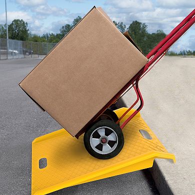 Stalwart Curb Ramp With 1000lb Capacity, Yellow