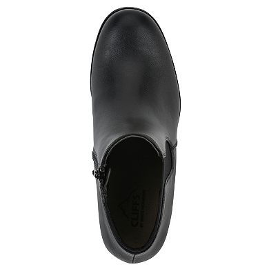 Cliffs by White Mountain Durable Women's Chelsea Boots