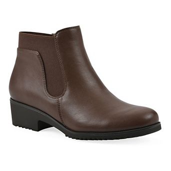 Cliffs by White Mountain Durable Women's Chelsea Boots