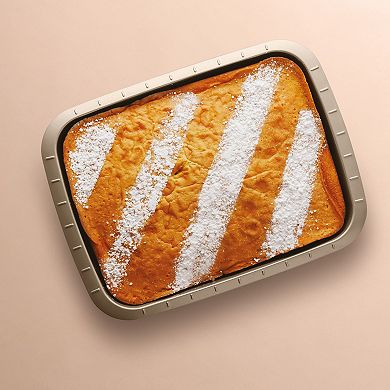 BergHOFF Balance Nonstick Carbon Steel 13.25" Rectangular Cake Pan