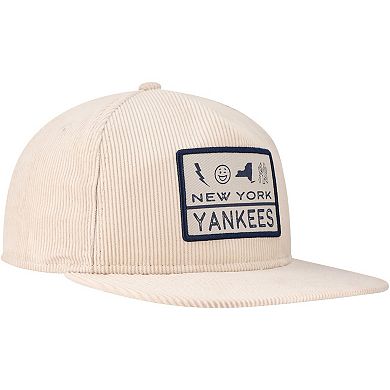 Men's New Era Khaki New York Yankees Summer Essential Golfer Snapback Hat