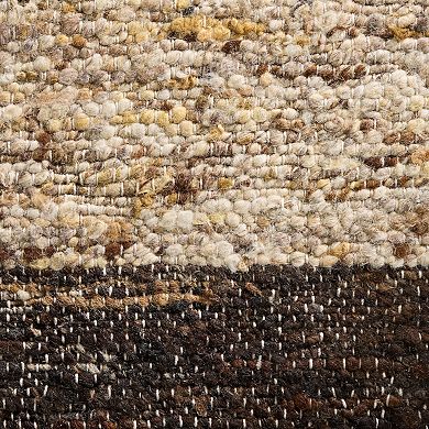 Town & Country Montana Textured Border Handcrafted 100% Wool Area Rug